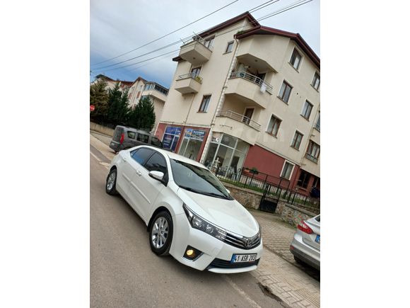 Sahibinden Toyota Corolla 1.6 Advance 2015 Model