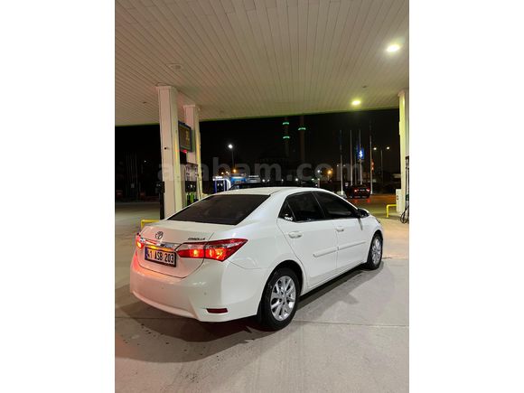 Sahibinden Toyota Corolla 1.6 Advance 2015 Model