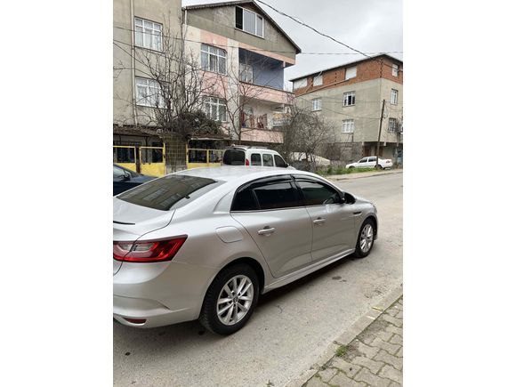 Sahibinden Renault Megane 1.5 dCi Touch 2018 Model 