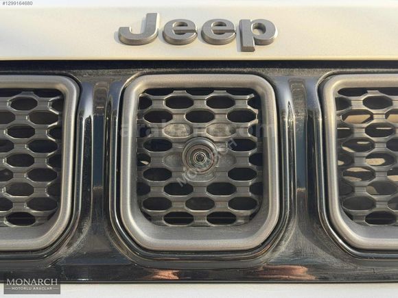 MONARCH MOTORLU ARAÇLARDAN JEEP COMPASS 80.YIL ÖZEL SERİ HATASIZ