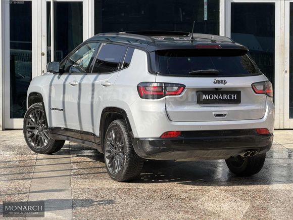 MONARCH MOTORLU ARAÇLARDAN JEEP COMPASS 80.YIL ÖZEL SERİ HATASIZ
