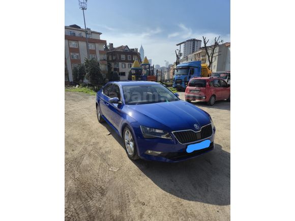 Sahibinden Skoda SuperB 1.6 TDI Comfort 2018 Model  146.000 km Mavi