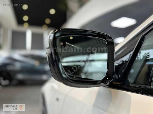 ALDATMAZ PLAZADAN 2023 MODEL BMW 320İ M SPORT BEYAZ İÇİ KIRMIZI