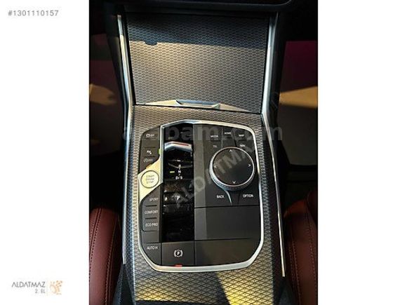 ALDATMAZ PLAZADAN 2023 MODEL BMW 320İ M SPORT BEYAZ İÇİ KIRMIZI