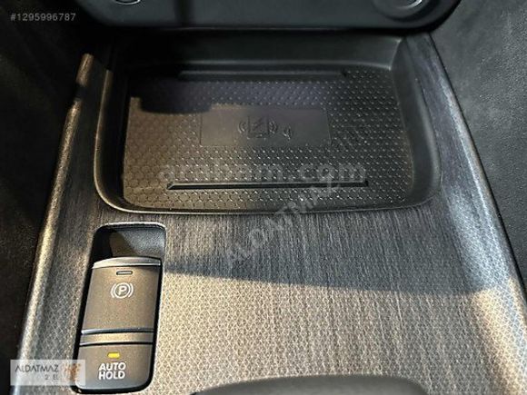 ALDATMAZDAN BOYASIZ 2024 QASHQAİ 1.3 DIG-T PLATİNUM PREMİUM MHEV
