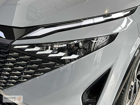 ALDATMAZDAN BOYASIZ 2024 QASHQAİ 1.3 DIG-T PLATİNUM PREMİUM MHEV