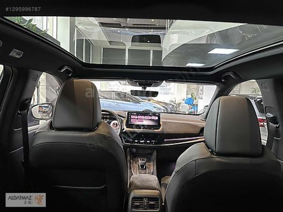 ALDATMAZDAN BOYASIZ 2024 QASHQAİ 1.3 DIG-T PLATİNUM PREMİUM MHEV