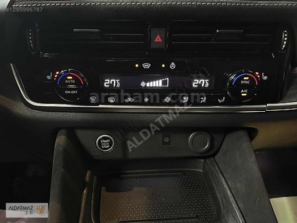 ALDATMAZDAN BOYASIZ 2024 QASHQAİ 1.3 DIG-T PLATİNUM PREMİUM MHEV