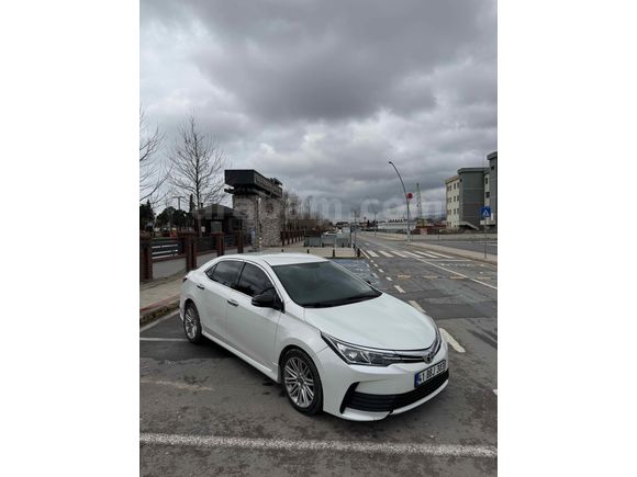 Sahibinden Toyota Corolla 1.33 Life 2017 Model  169.000 km Beyaz
