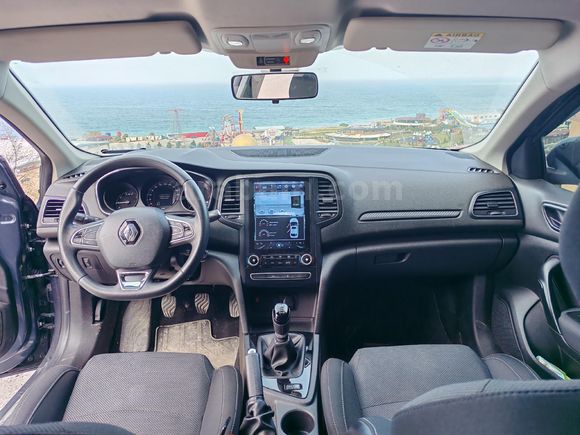 Sahibinden Renault Megane 1.3 TCe Joy 2020 Model