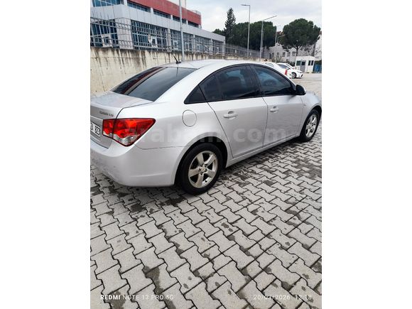 Sahibinden Cruze 1.6 LS Plus 2011 Model 166 bin km'de