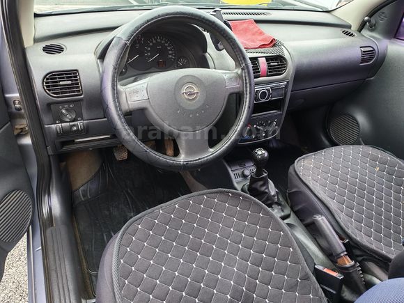 Opel Corsa 1.7 hususi 2003