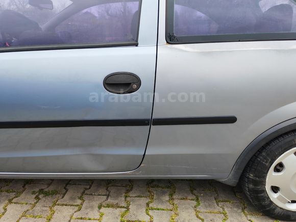 Opel Corsa 1.7 hususi 2003