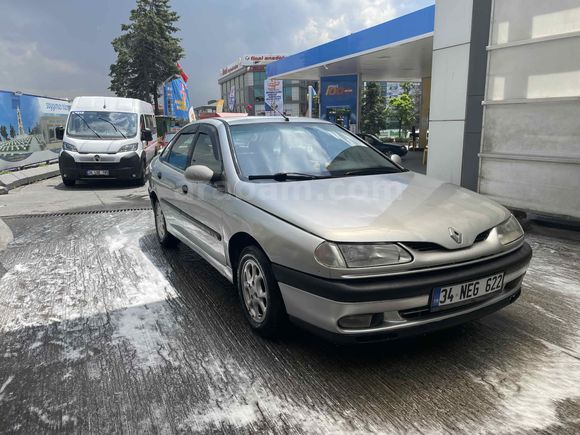Sahibinden Renault Laguna 2.0 RXE 1996 Model 