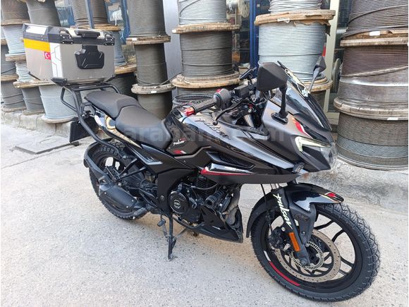 Pulsar F250 - 2024 Çıkışlı - 10 Bin Bakım Yeni Yapıldı - Dolu ve Masrafsız.