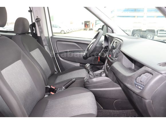 MBS BÜYÜKSOYLU'DAN 2021 FIAT DOBLO COMBI KLİMALI 1.6 M.JET EASY