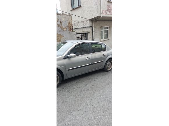 Sahibinden Renault Megane 1.4 Authentique 2005 Model
