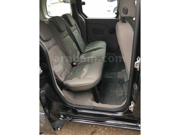 Sahibinden Renault Kangoo Multix 1.5 dCi Expression 2008 Model 