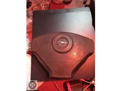 Opel vivaro direksiyon airbag