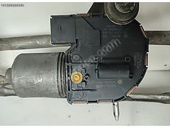 1T1955119A Volkswagen Caddy silecek motoru