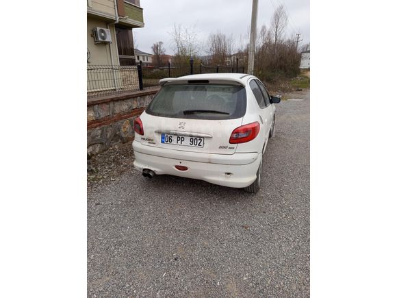 Sahibinden Peugeot 206 1.4 HDi X-line 2005 Model