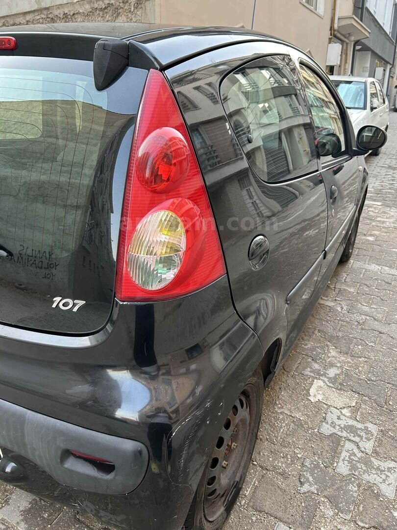 Sahibinden Peugeot 107 1.0 Trendy 2007 Model Eskişehir 180.000 km Siyah 4