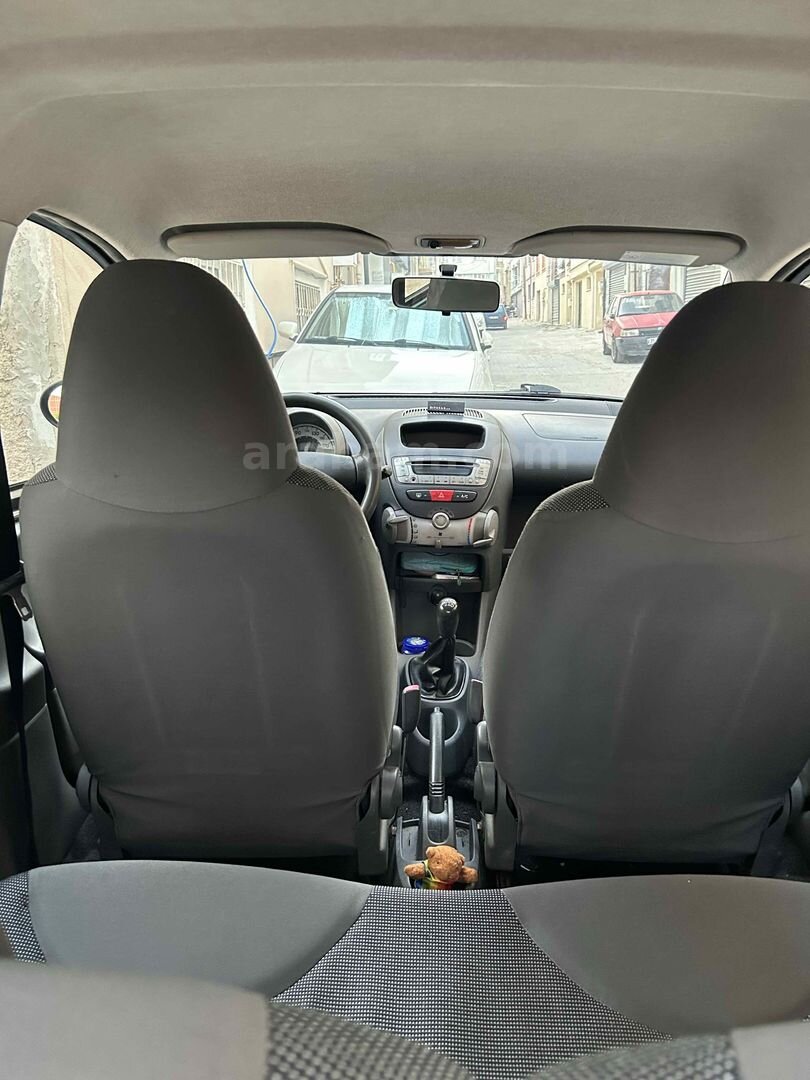 Sahibinden Peugeot 107 1.0 Trendy 2007 Model Eskişehir 180.000 km Siyah 5