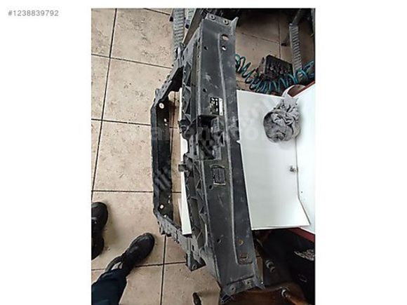 2K5805588 Volkswagen Caddy ön panel