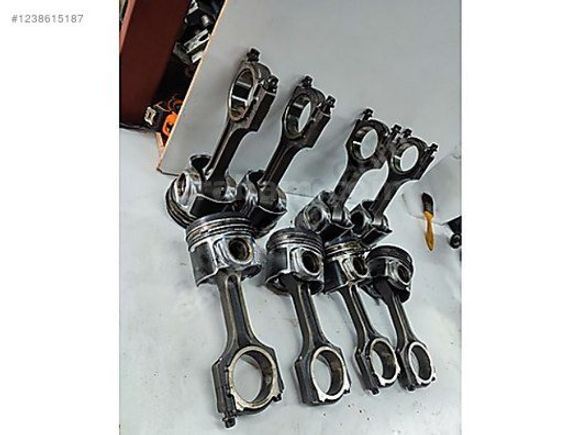 Ford transit costum panther motor piston kolu