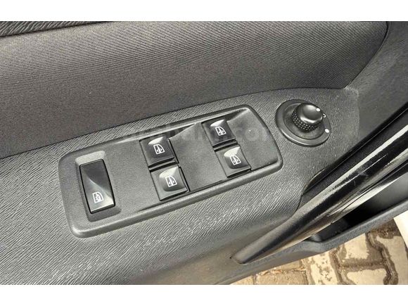 Sahibinden Renault Kangoo 1.5 dCi Touch 2017 Model 