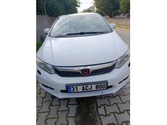 Sahibinden Honda Civic 1.6 Elegance 2012 Model  217.000 km Beyaz
