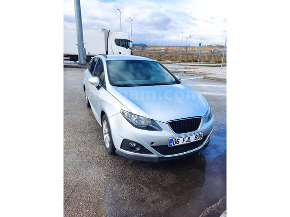 Seat Ibiza 1.4 Sport Tourer  2011 Model düşük km