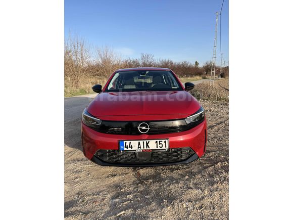 Sahibinden Opel Corsa 1.2 T Edition 2024 Model  30.000 km Kırmızı