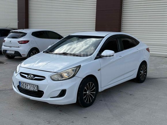  Hyundai Accent Blue 1.6 CRDI Mode 2012 Model Gaziantep
