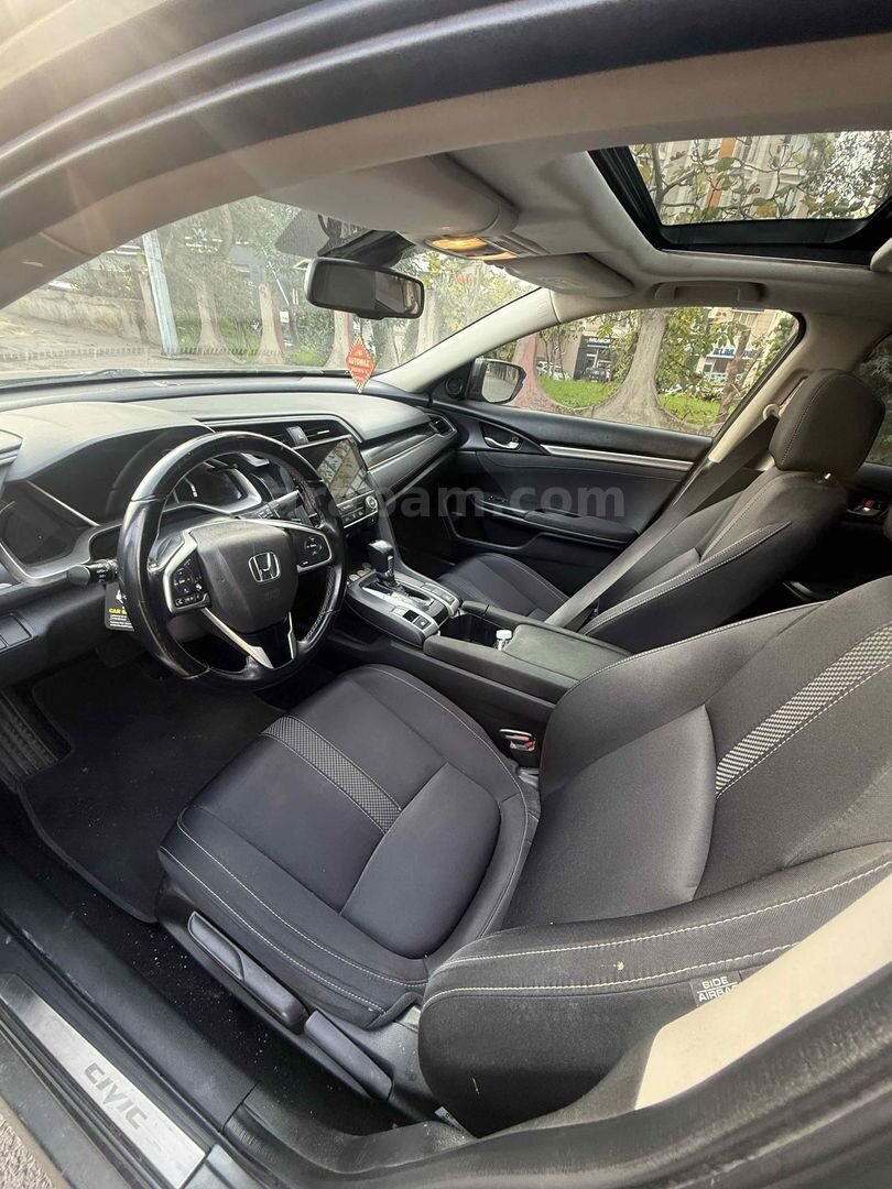 Sahibinden Honda Civic 1.6i VTEC ECO Elegance 2021 Model 1