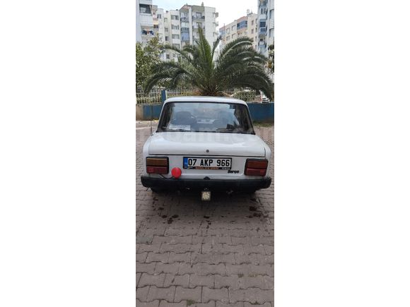 1989 model 1.6 4 vites 27.07.2026 kadar vizeli motor yürüyen güzel merkezi kilit