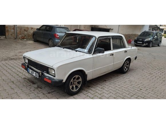 1989 model 1.6 4 vites 27.07.2026 kadar vizeli motor yürüyen güzel merkezi kilit