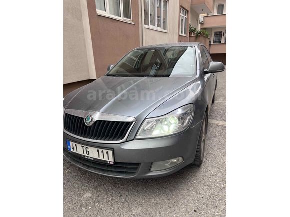 Sahibinden tramersiz Skoda Octavia 1.6 TDI Elegance 2012 Model 