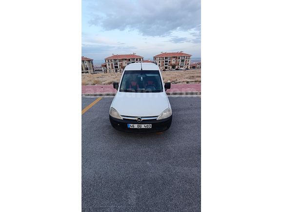 Sahibinden Opel Combo 1.7 DTI Comfort 2003 Model  350.000 km Beyaz