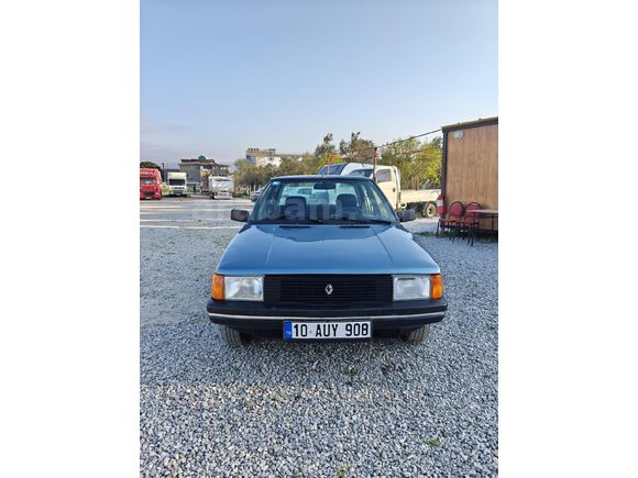 ~ 88 Model Broadway orjinal Fransız kasa, Orjinal klimalı aktif,Muayenesi sıfır,Tüp tankı beyni sıfır,Kaporta,boya yeni,4 Lastik 4 jant sıfır,Komple T