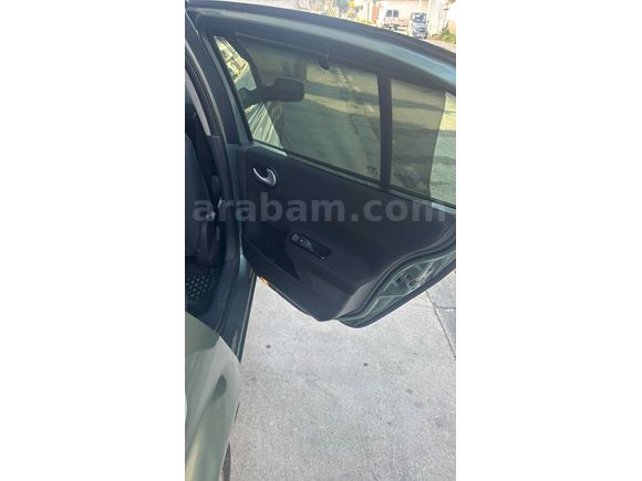 Sahibinden Renault Megane 1.6 Dynamique 2005 Model  230000 km Yeşil