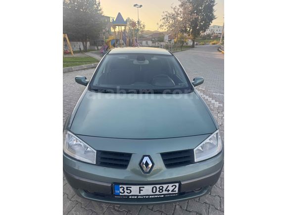Sahibinden Renault Megane 1.6 Dynamique 2005 Model  230000 km Yeşil
