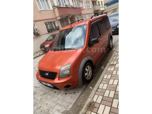 Sahibinden Ford Tourneo Connect 1.8 TDCI Blackline 2012 Model 