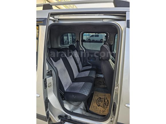 Sahibinden Renault Kangoo Multix 1.5 dCi Touch 2015 Model