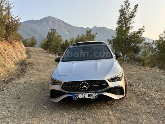 İlk Sahibinden Mercedes - Benz CLA 200 AMG 2024 sonu, 27000 km, lansman rengi, TRde EN UYGUN
