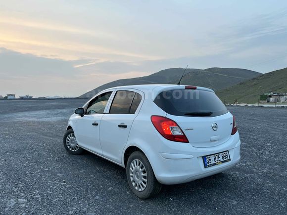 Sahibinden Opel Corsa 1.3 CDTI Enjoy 2013 Model 