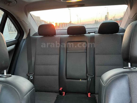  Mercedes - Benz C180  2012 kompresör avantgard