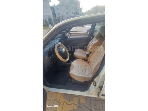 Sahibinden Temiz Bakımlı Aile arabası Ford Fiesta 1.25 Flair 2000 Model