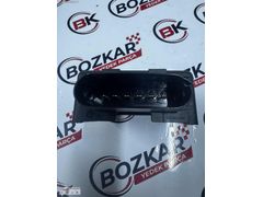 Sürgülü Kapı Kontak Soketi Sağ Transporter 2010-2019 | 7H0907438