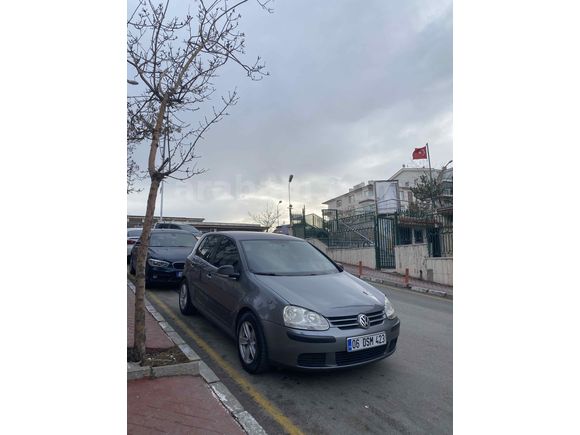 ARADIĞIM ARACI BULDUĞUM İÇİN ACİL SATILIK  NADİR KALANLARDAN GOLF5